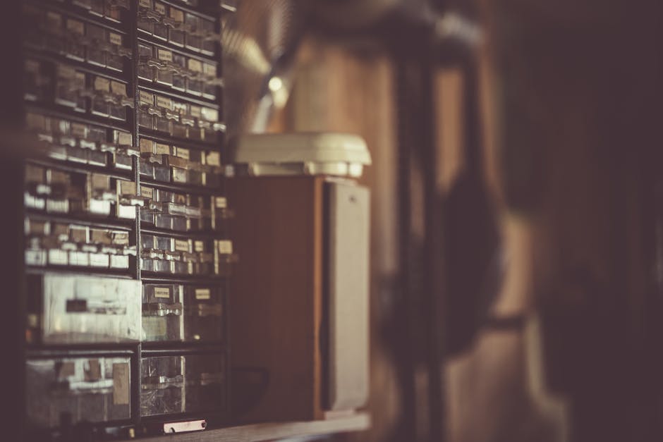 Değerli koleksiyon eşyaları koruyucu malzemeyle sarili